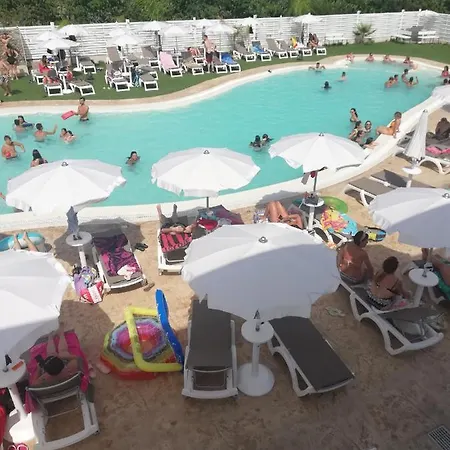 Oda ve Kahvaltı All'ombra Del Noce