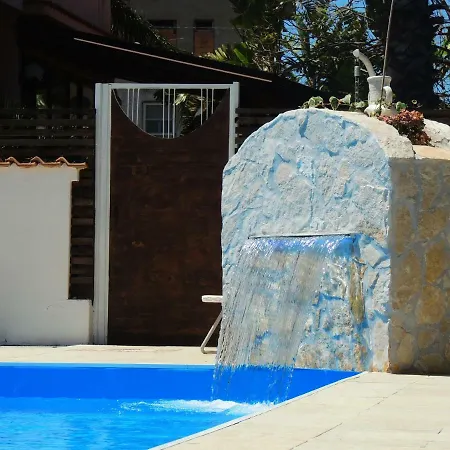 All'Ombra Del Noce B&B Catona Di Reggio Calabria