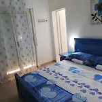 Bed & Breakfast All'ombra Del Noce 4*
