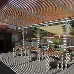 All'Ombra Del Noce B&B Bed & Breakfast