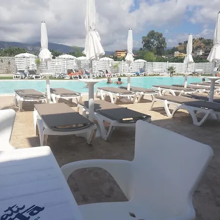 All'ombra Del Noce Frühstückspension 3*