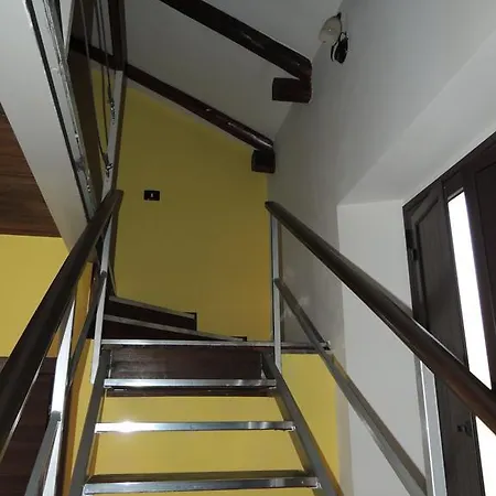 Panzió All'ombra Del Noce 4*