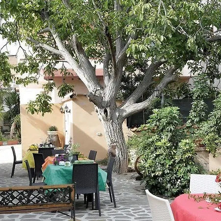 All'ombra Del Noce Catona Di Reggio Calabria