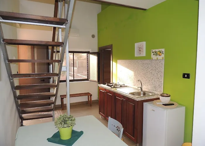 住宿加早餐酒店 奥尔欧姆布拉德尔诺斯住宿加早餐旅馆 卡托纳