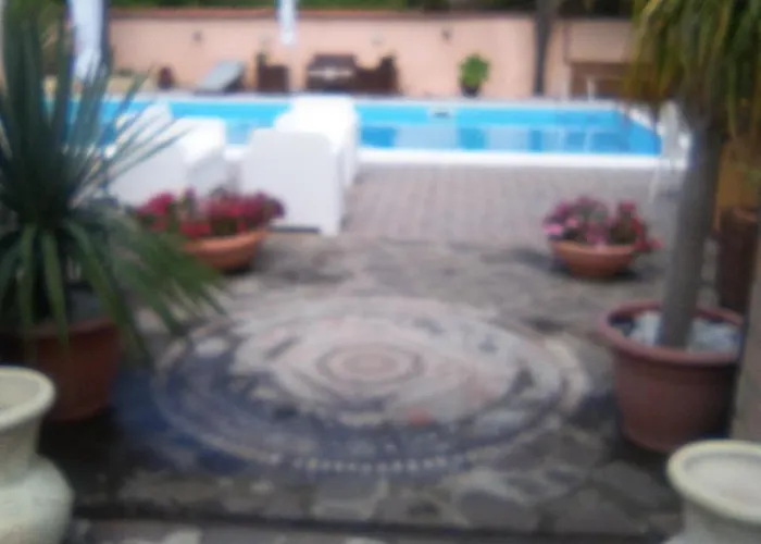 住宿加早餐酒店 奥尔欧姆布拉德尔诺斯住宿加早餐旅馆 卡托纳