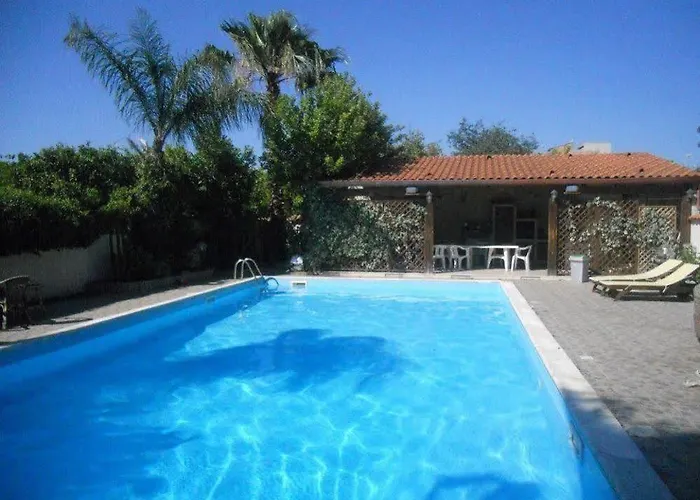 住宿加早餐酒店 奥尔欧姆布拉德尔诺斯住宿加早餐旅馆 3*