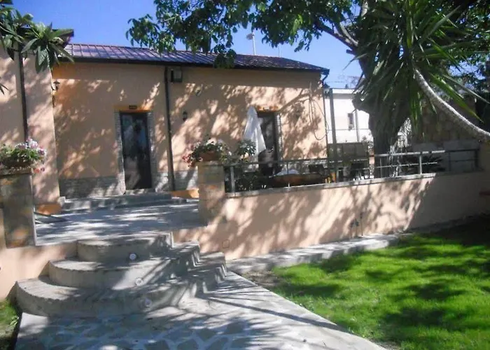 奥尔欧姆布拉德尔诺斯住宿加早餐旅馆 住宿加早餐酒店 卡托纳